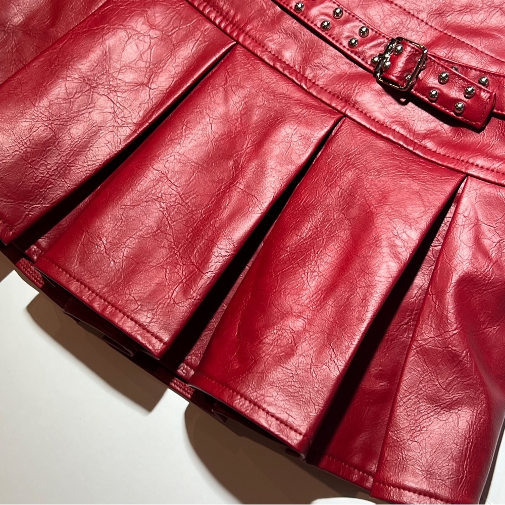 Edikted Pleated Micro Mini Lowrise Faux Leather Skirt - Picture 10 of 12